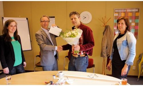 Rick feliciteert trouwe cursist Kees van Krieken