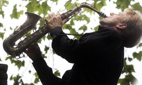 SWINGENDE SAX = spelen in swingstijl! 